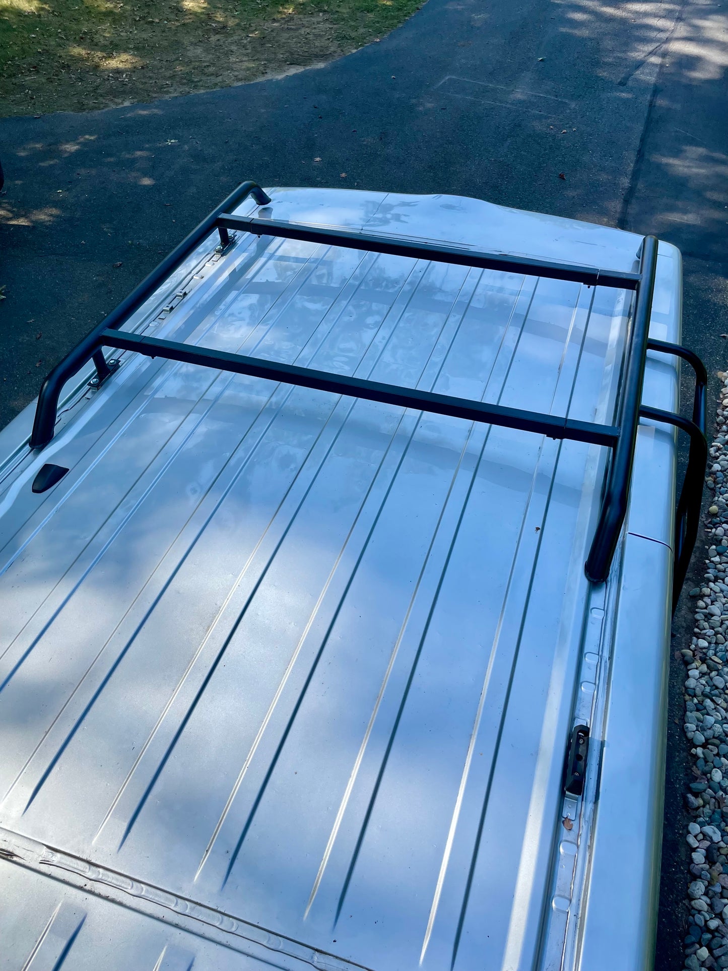 Luggage Custom Cross Bars for NISSAN NV 3500