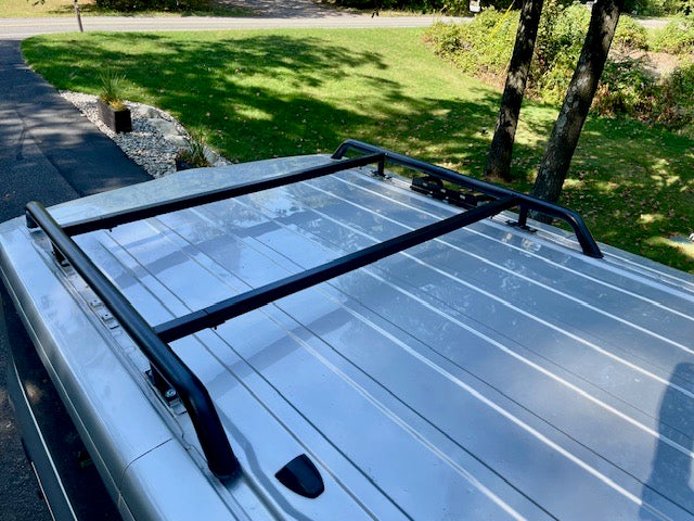 Luggage Custom Cross Bars for NISSAN NV 3500